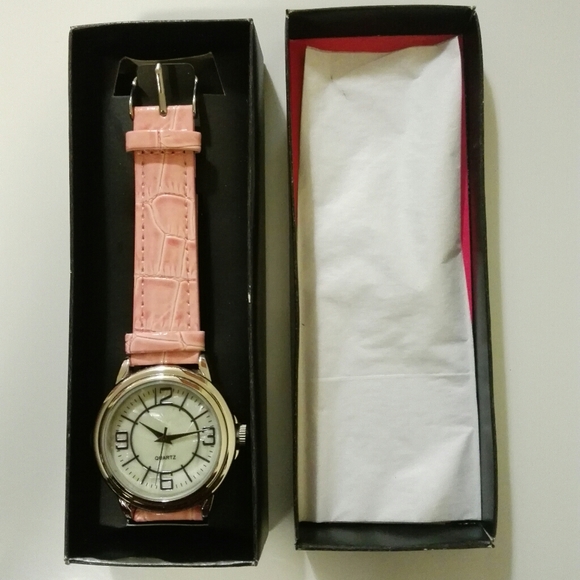 Watch - Picture 3 of 3